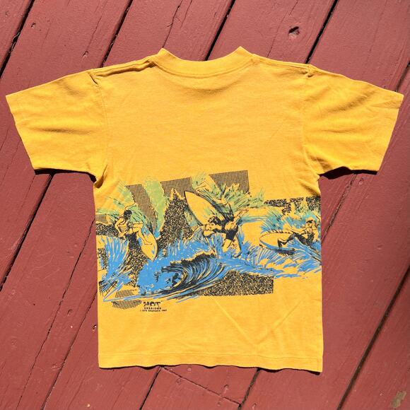 Vintage 80s Hot Sessions Surfing AOP T Shirt Yellow Blue Single Stitch Baby Tee - Picture 11 of 11